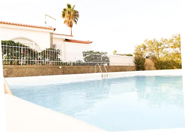 Pretty Terrace Holiday House In Maspalomas